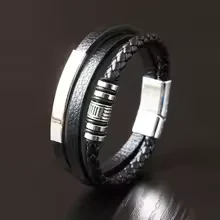 Pulsera negra de 3 tiras con apliques plateados