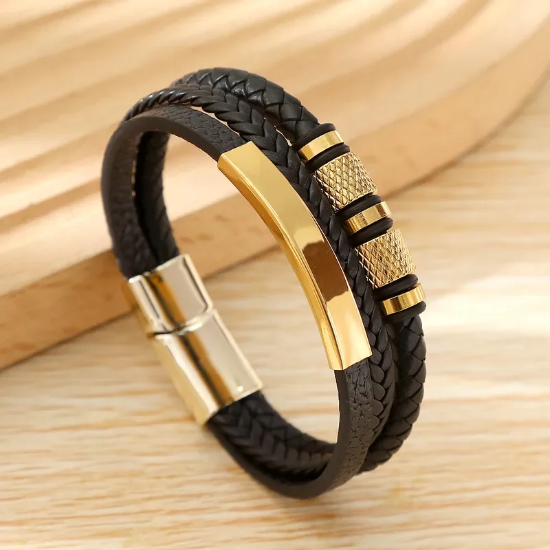 Pulsera negra de 3 tiras con apliques dorados