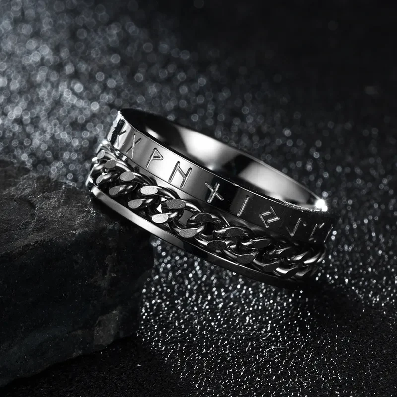 Anillo Vikingo plateado con cadena giratoria y runas labradas (antiestrés)
