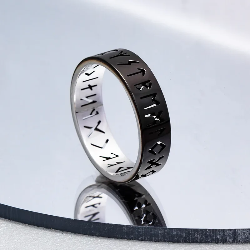 Anillo Vikingo negro con runas