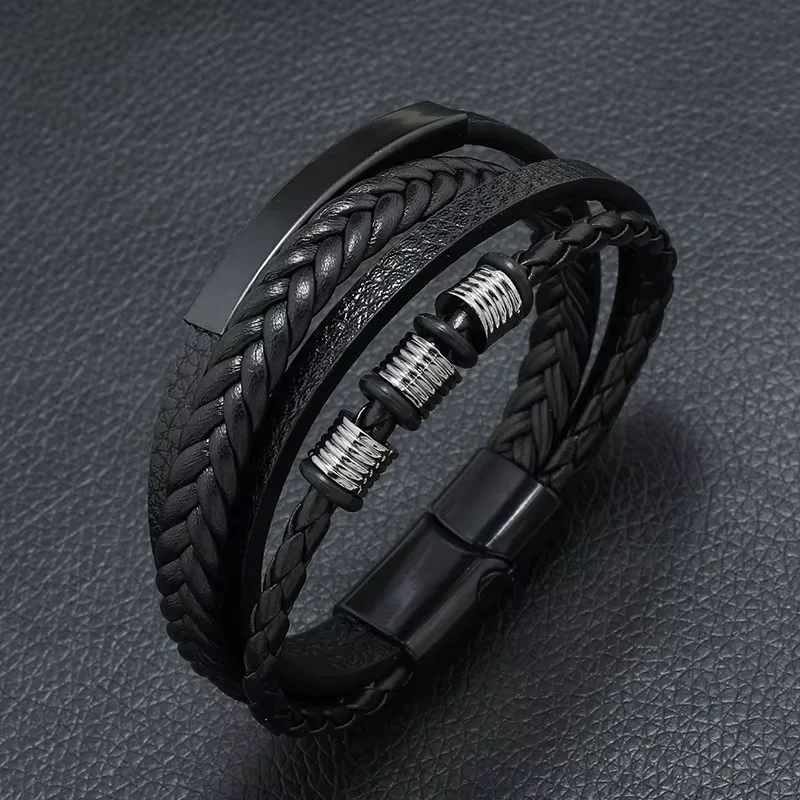 Pulsera negra de 4 tiras y apliques negros