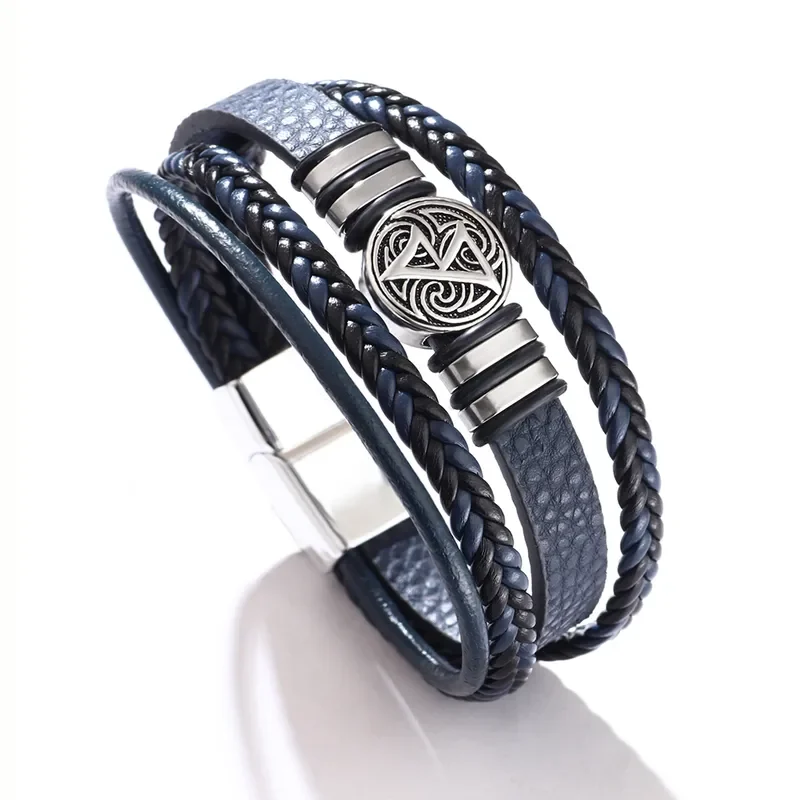 Pulsera Vikinga azul con trisquel y runa