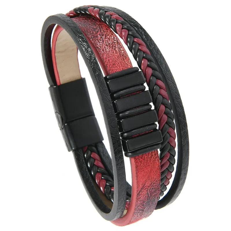 Pulsera negra y roja de 4 tiras y apliques negros