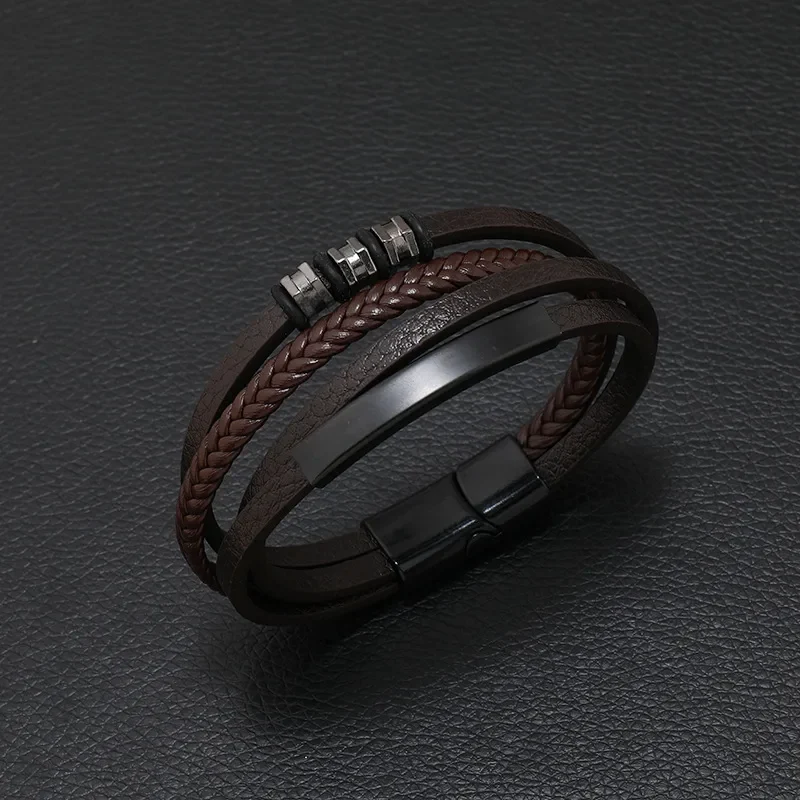 Pulsera Marrón con apliques negros símil tuercas
