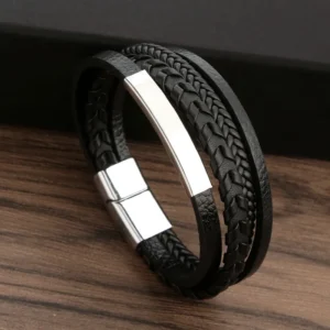 Pulsera moderna de 5 tiras negra y aplique plateado