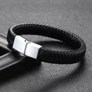 Pulsera de cuero negra de una tira broche plateado